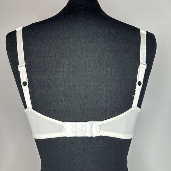Vintage Warners Pure Electricity Bra 34C White Sheer Underwire Bra Unlined Sexy - Picture 7 of 10